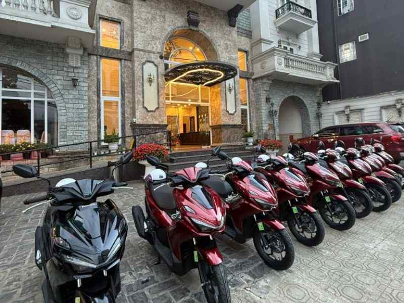 Khách hàng cần tuân thủ điều kiện gì khi thuê xe máy Tân Phú