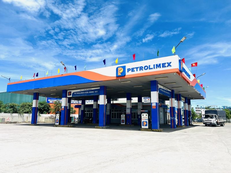 Cây xăng Petrolimex quận 1 Sài Gòn