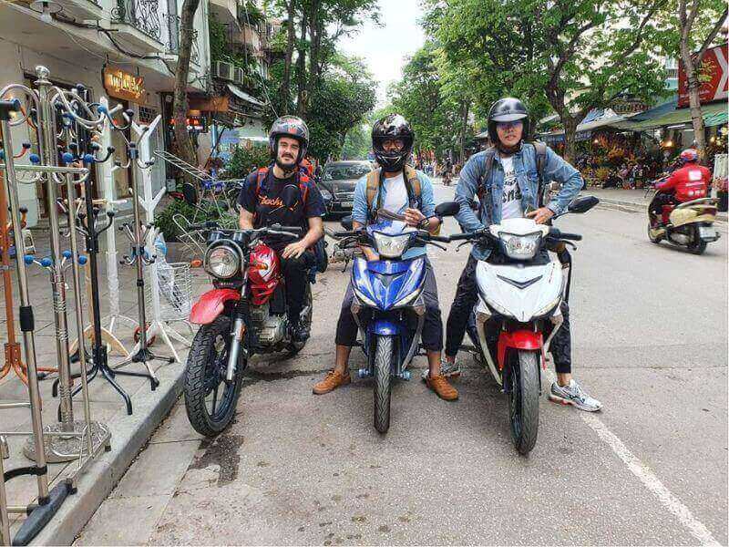 Các bước kiểm tra xe khi thuê xe máy