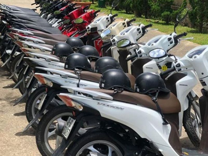 Thuê xe máy gần sân bay tại cửa hàng Blvck Motorbike