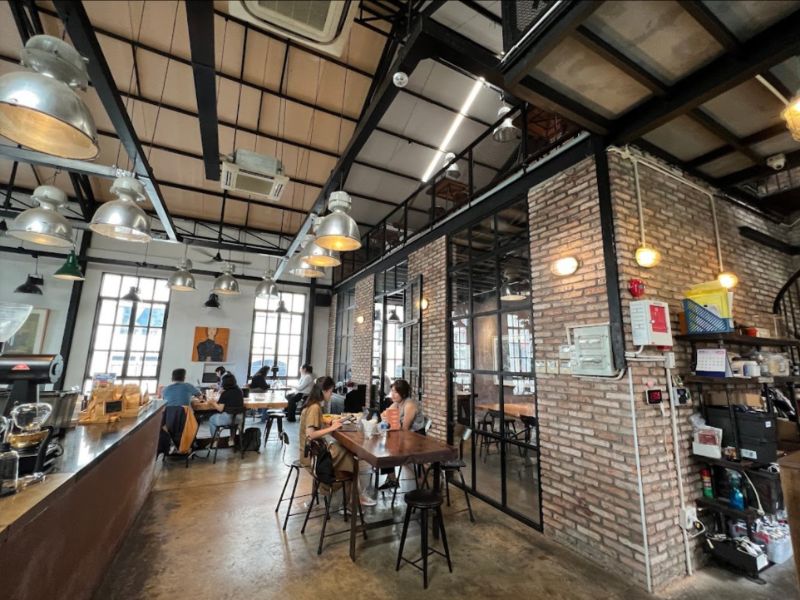 The Workshop Coffee - Quán cafe đẹp Sài Gòn
