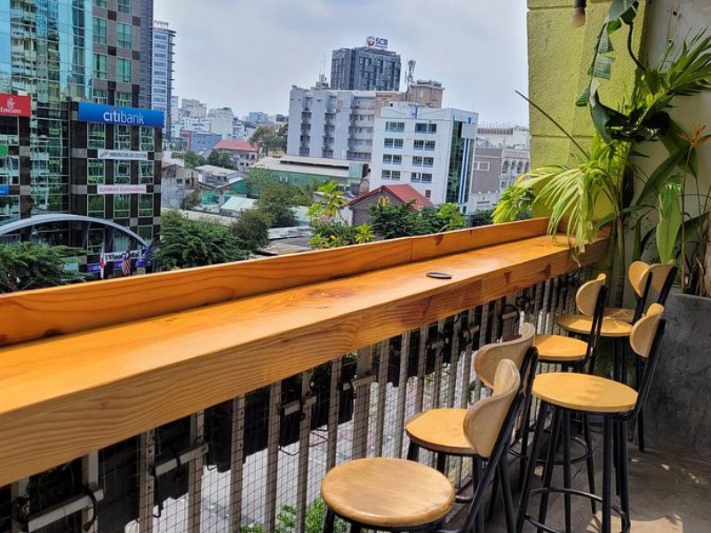 Sài Gòn ơi Cà Phê góc ban công cực chill