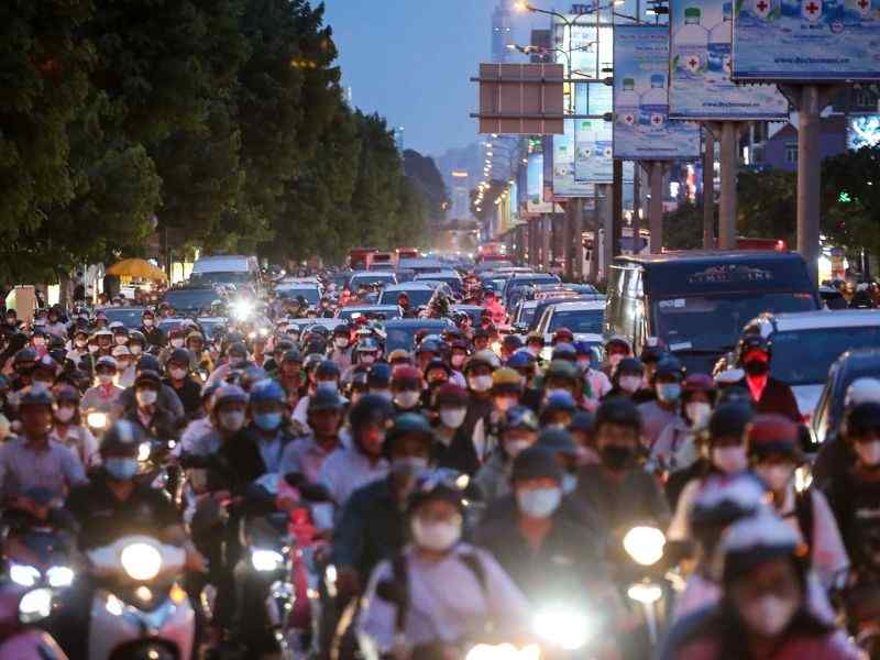 Tình hình Sài Gòn thường xuyên kẹt xe giờ cao điểm