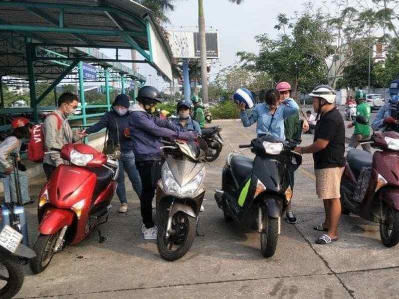 Thuê xe máy Blvck Motorbike giao tận nơi