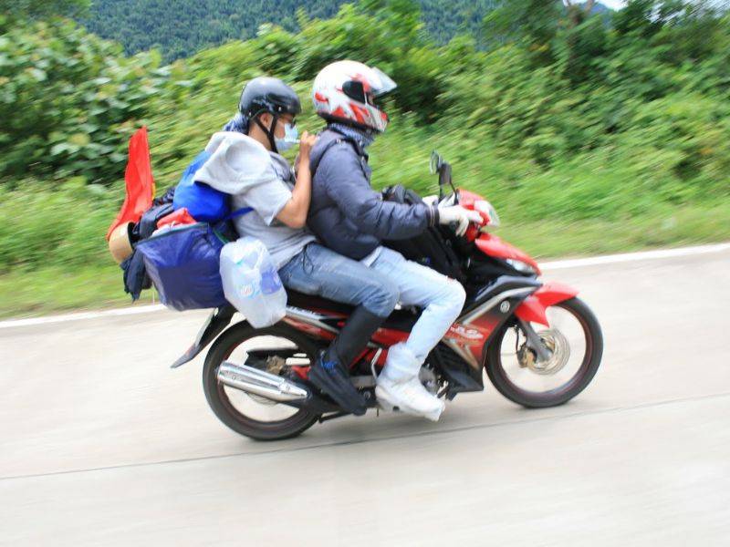 Tránh xe máy bị nóng máy cho người phượt đường dài